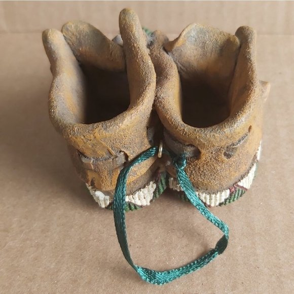 Moccasins Indian Shoes Ornament - Picture 5 of 6
